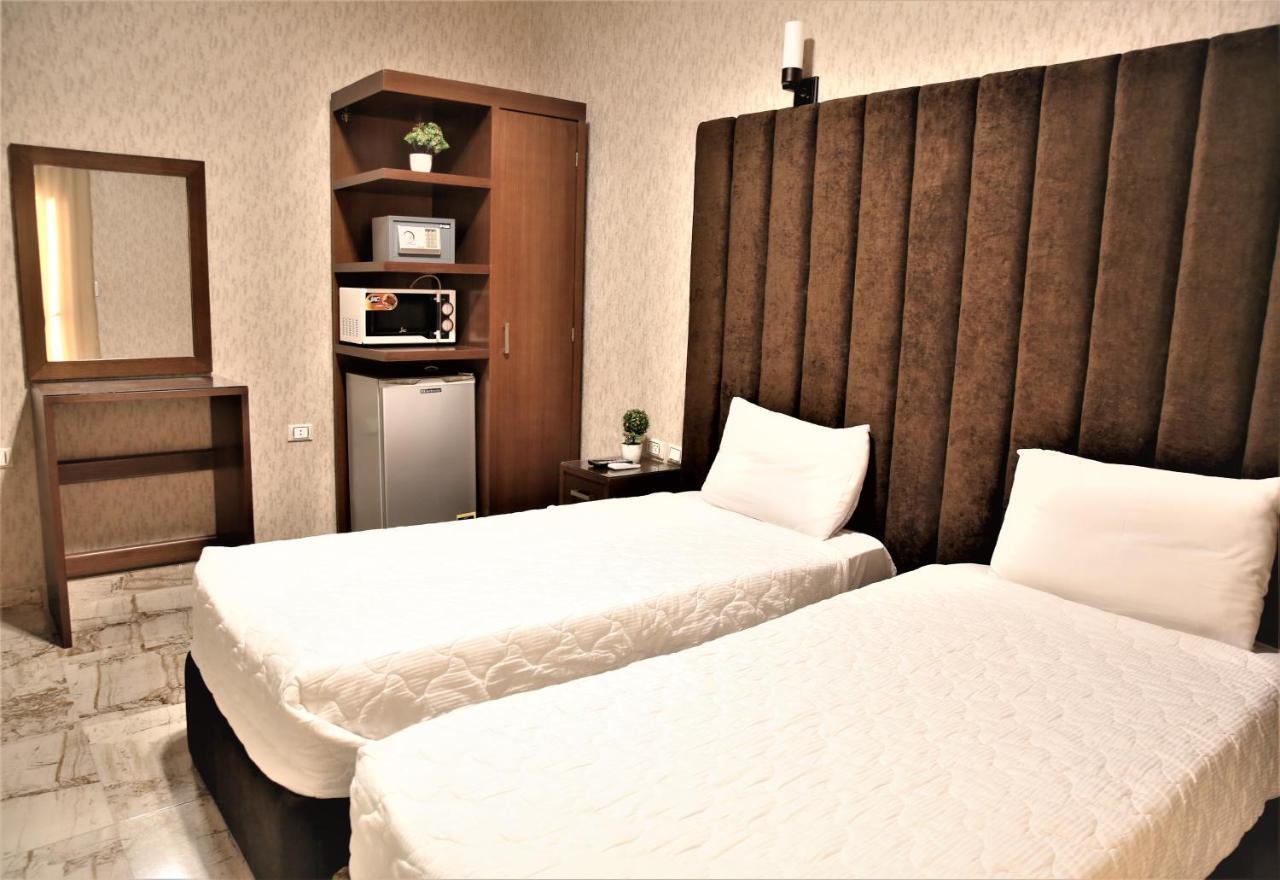 Valencia Hotel ไคโร ภายนอก รูปภาพ